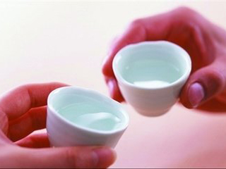 白酒2.jpg 白酒2.jpg
