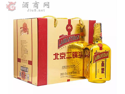 老漢一擔(dān)糧運用我國白酒業(yè)泰斗高科技釀造技1æœ?.jpg 老漢一擔(dān)糧運用我國白酒業(yè)泰斗高科技釀造技1æœ?.jpg