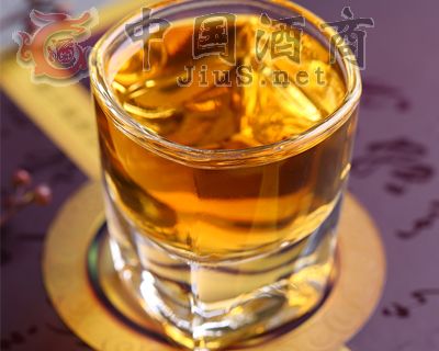 �t����